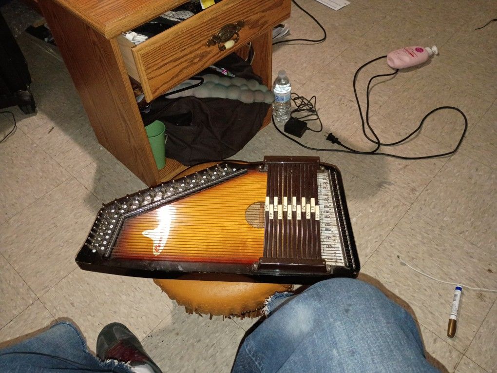 Chrom AharP