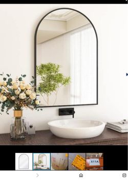 Wall mirror