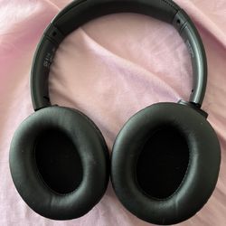 Bluetooth Wireless Headphones 