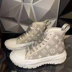 Louis Vuitton Squad Trainers Beige Monogram Boots
