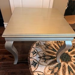 Coffee table and two end table