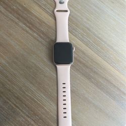 Series 6 (GPS, 40mm) rose gold Apple Watch