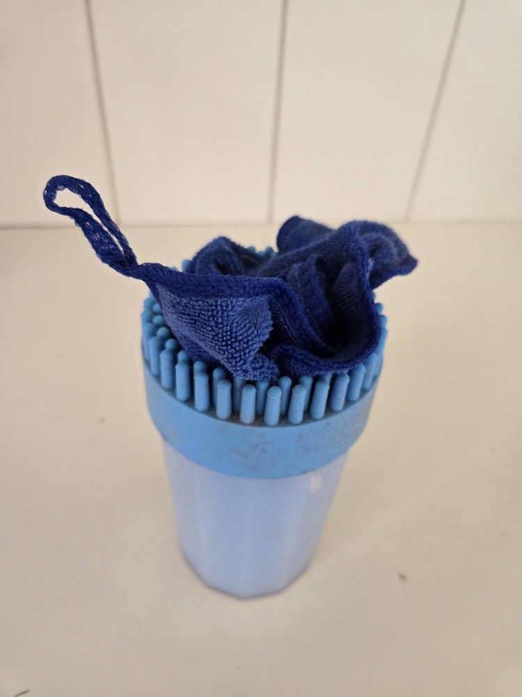Dog Paw Cleaner