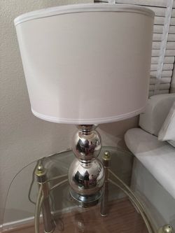 2 silver lamps