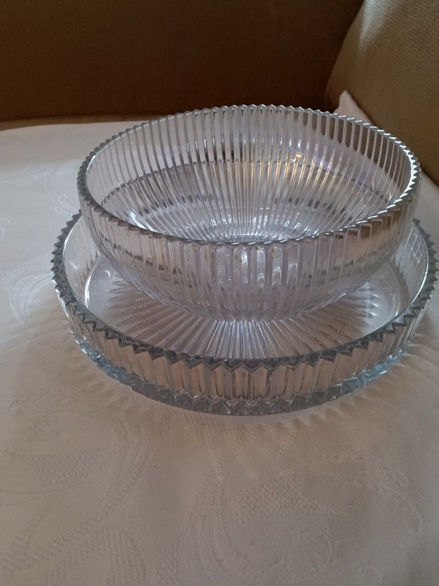 Vintage Heisy Glass Bowl with Matching Under Plate