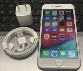 iPhone 8 64GB Factory Unlocked-Silver