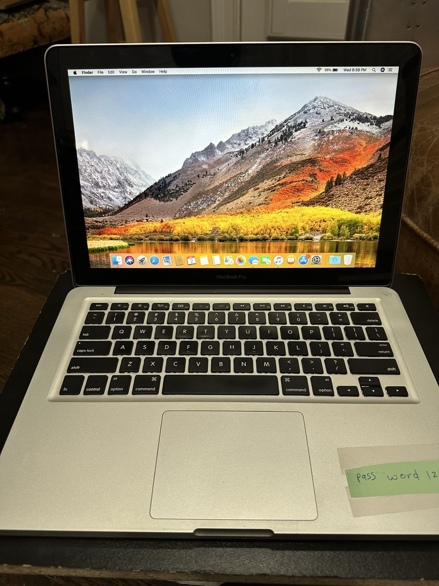 Apple Macbook Pro 13 Inch Excellent Condition