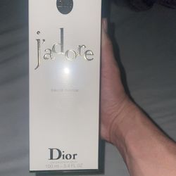 Dior Jadore 