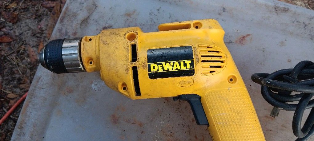 Dewalt DW106 Corded Drill