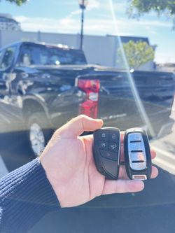 Chevrolet Silverado 4 Button Universal Key Fob