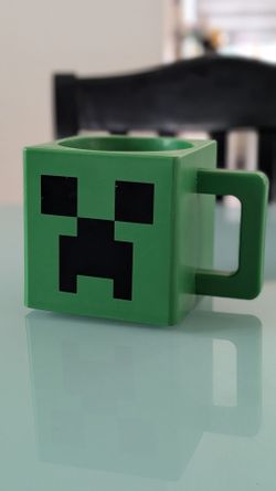 JINX Minecraft Creeper Face Square Plastic Mug, Green