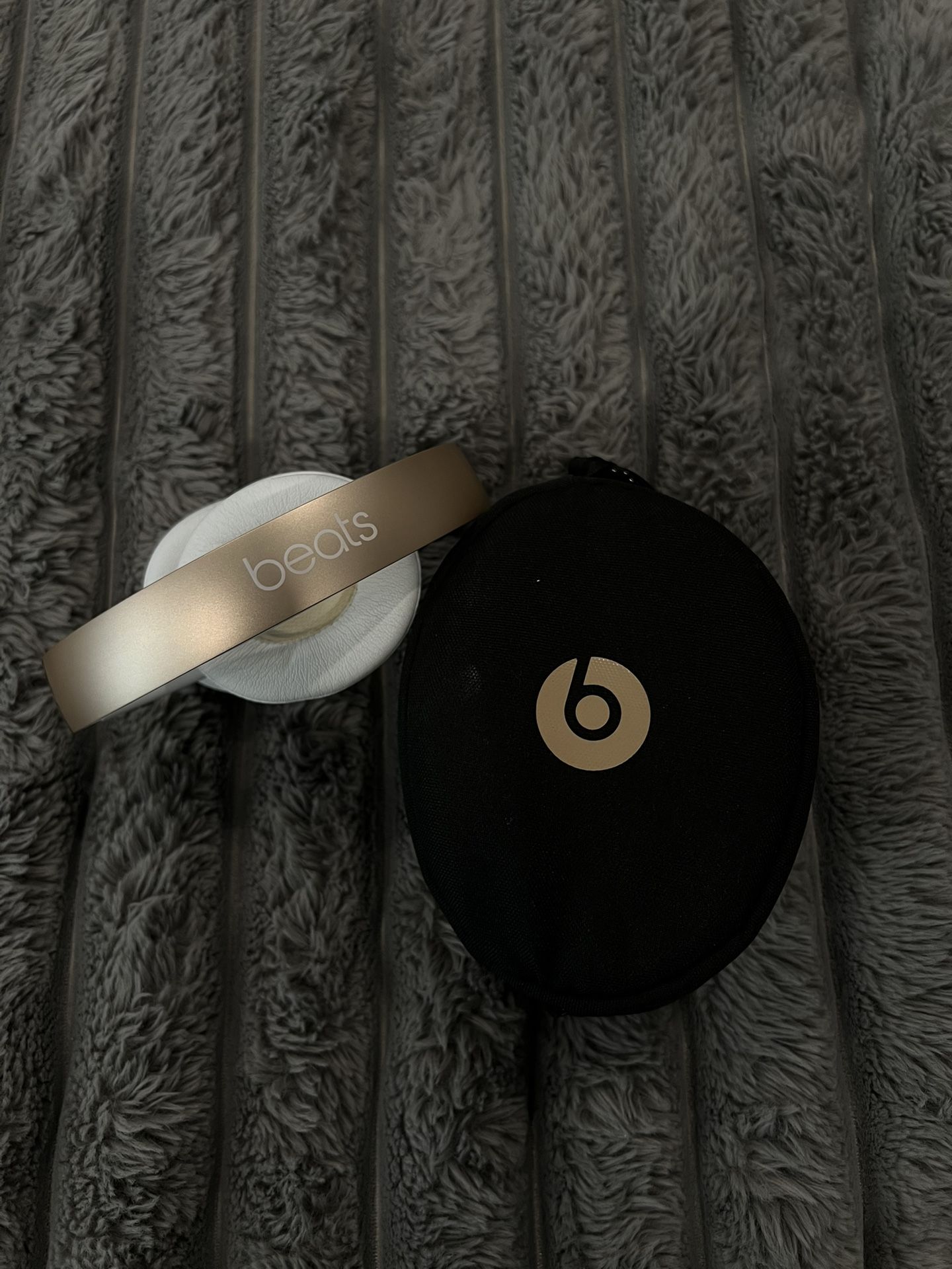 Beats Solo Headphones Gold