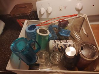 Water bottles/glass cups