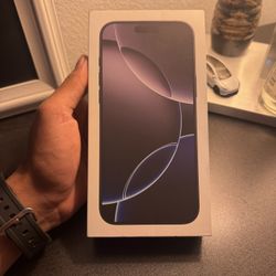 APPLE IPHONE 16 PRO MAX 256GB BLACK TITANIUM FOR VERIZON
