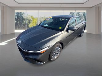 2025 Hyundai Elantra Hybrid