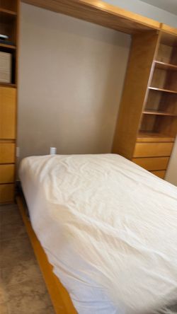 Murphybed with bookcases & sm. desk,