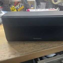 Center speaker by Technics  In wood 
