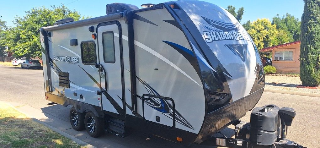 2020 RV SHADOW CRUISER