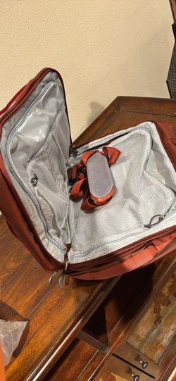 Osprey Transporter Global Carry-On Luggage - Crimson Red / Burgundy - NWT
