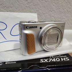 brand new Canon Power Shot SX740 HS digital camera - point and shoot (SILVER - USA Version)