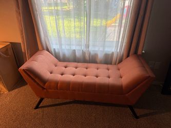Rust/Coral Tufted Upholstered Accent Bench