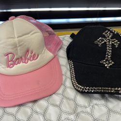 2 Women’s Caps, Barbie/cross