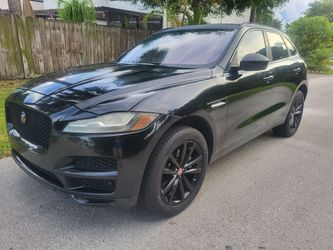 2017 Jaguar F Pace