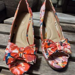 Dex Flex Floral Cork wedges. 