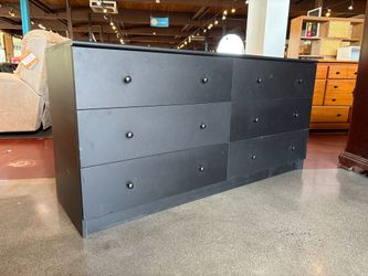 Minimal Six Drawer Dresser in Black