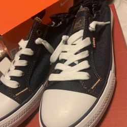 New Levi’s Shoes