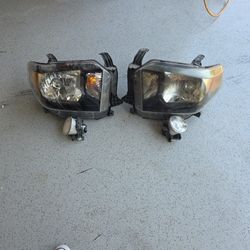 OE 2015 Tundra Headlights And Fog Lights