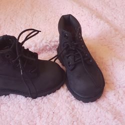 Black Timberlands Sz 5