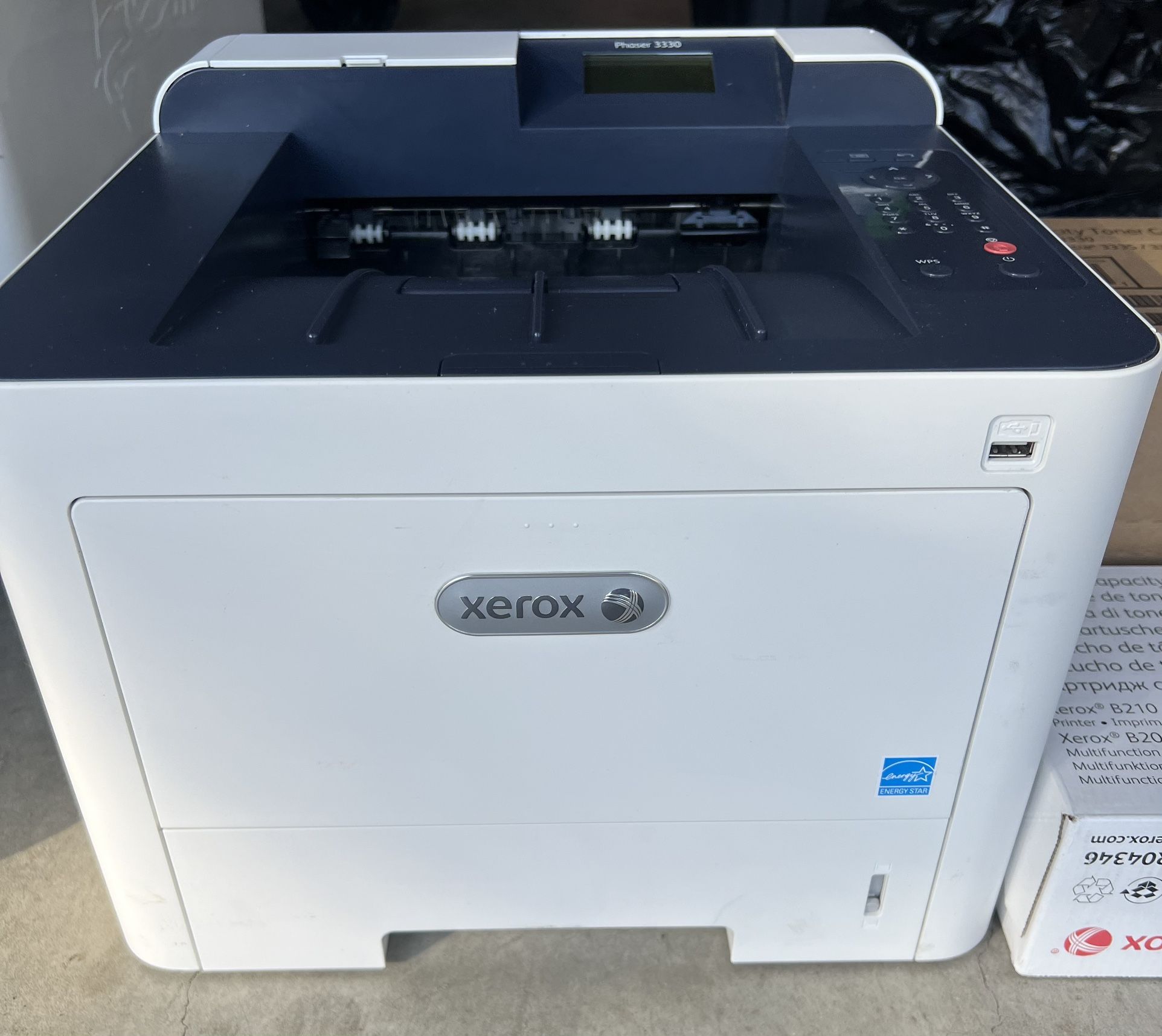 Xerox 3330 Laser Printer and 2 New Toners