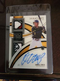 2022 Oneil Cruz Panini Immaculate Rookie Patch Autograph (RPA),