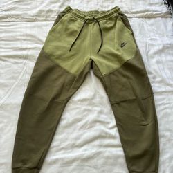 Nike Tech Fleece Joggers Green