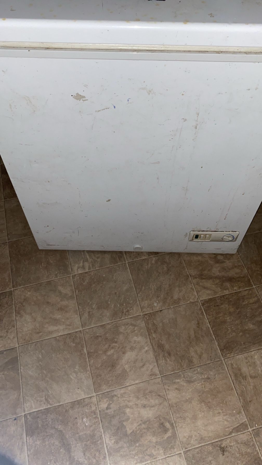 Deep freezer