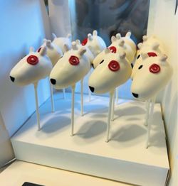 Themed party decor
