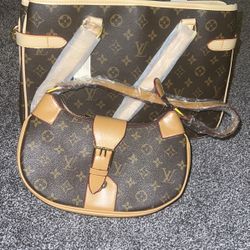 LV Purse (dupe)- price negotiable *need to sell asap*