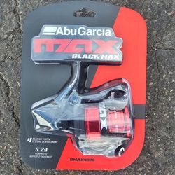 Abu Garcia Black Max BMAX4000 SPINNING FISHING REEL 5.2:1 GEAR RATIO