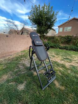 Fitness Inversion table
