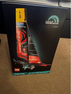 NEW LEGO Technic Emirates Team New Zealand AC75 Yacht 42174 Building Toy Set