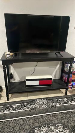 Black wood tv stand