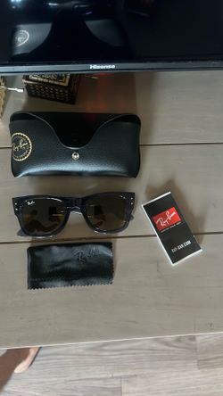 Authentic Ray-Ban Mega Wayfarer RB0640S sunglasses.