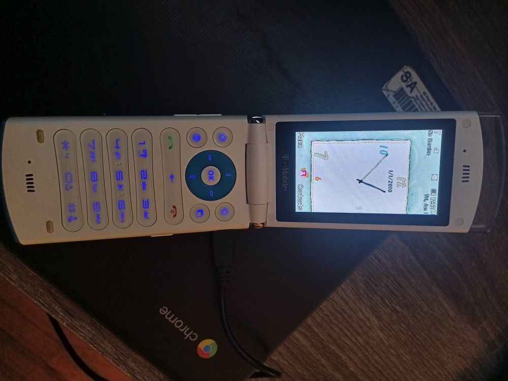 LG GD580 Blue Lollipop dLite Cookie Flip 2.8" 3MP GSM 3G Cell Phone T-Mobile