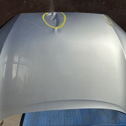 2022-2023-2024 Toyota Corolla Cross Hood