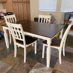 Table & 4 Chair Set 