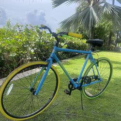 Kent Bicycle Like New.