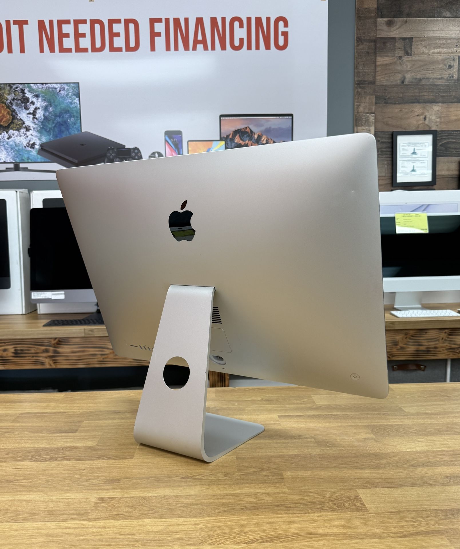 27” iMac 5K **2TB 32GB 4.2GHz Core i7