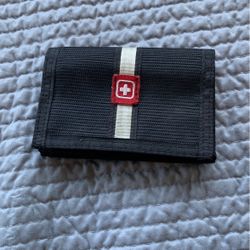 Swiss Gear Tri-fold Wallet