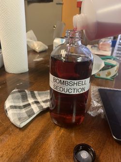 Vs BOMBSHELL SEDUCTION body oil 4oz